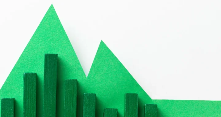 balok kayu hijau berbentuk grafik